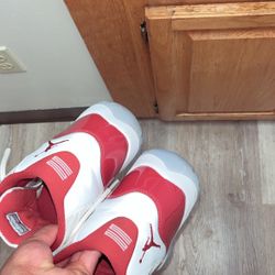 Jordan 11 10