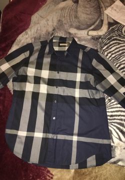 Navy blue Burberry shirt size L read description