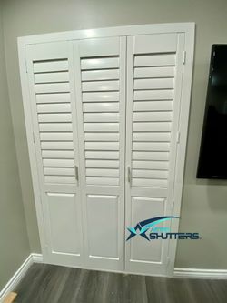 Window Shutters, Sliding Door Shutters, French Door Shutters, Closet Shutters. Persianas de Madera. Servicing  All Southern California. 951-573-2560