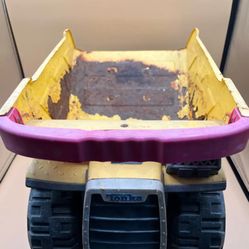 Antique Vintage Yellow Metal Tonka Large Dump Truck