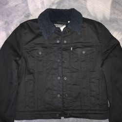 Levi’s Original Trucker Jacket size S women’s