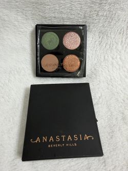 Anastasia Beverly Hills Shadow