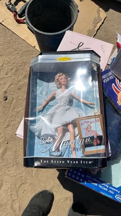 Marilyn Monroe doll for 40