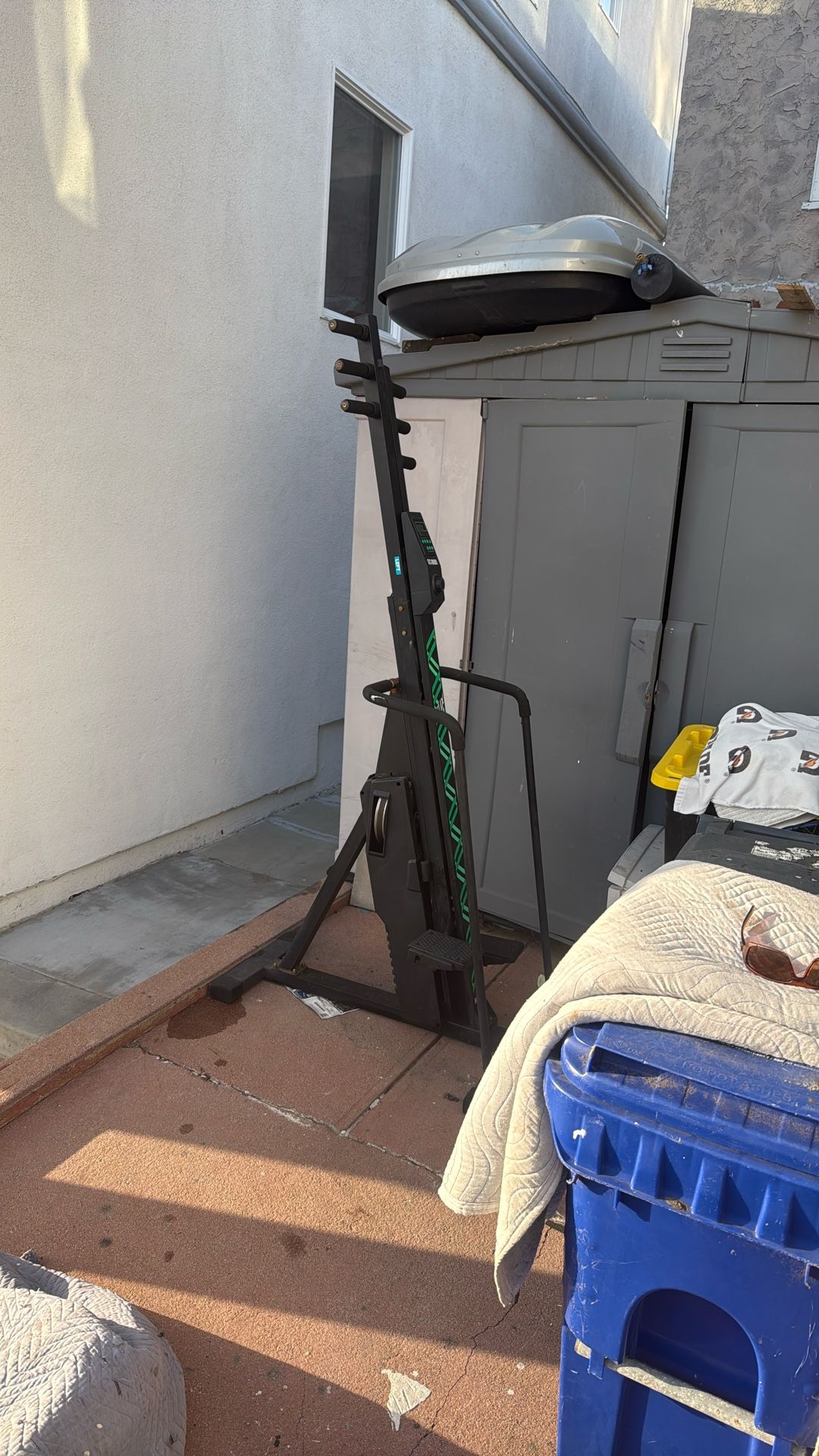 Ladder Climbing Machine