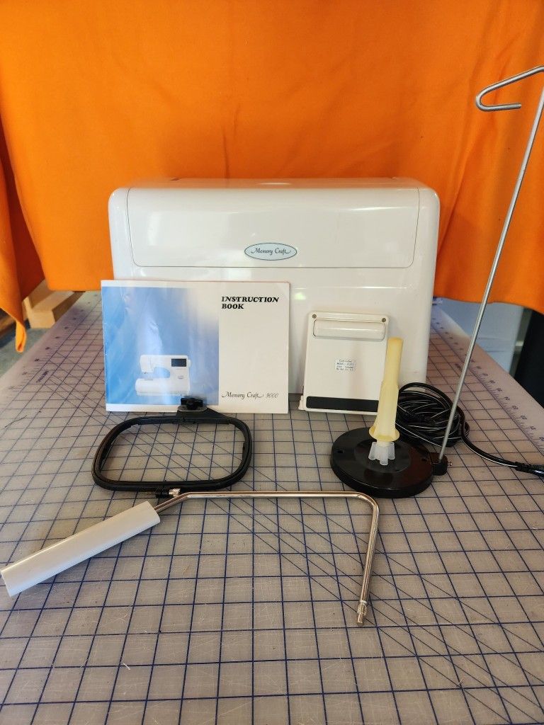 Janome Memory craft 9000 Sewing Machine