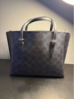 Coach Mollie 25 & (Authentic)