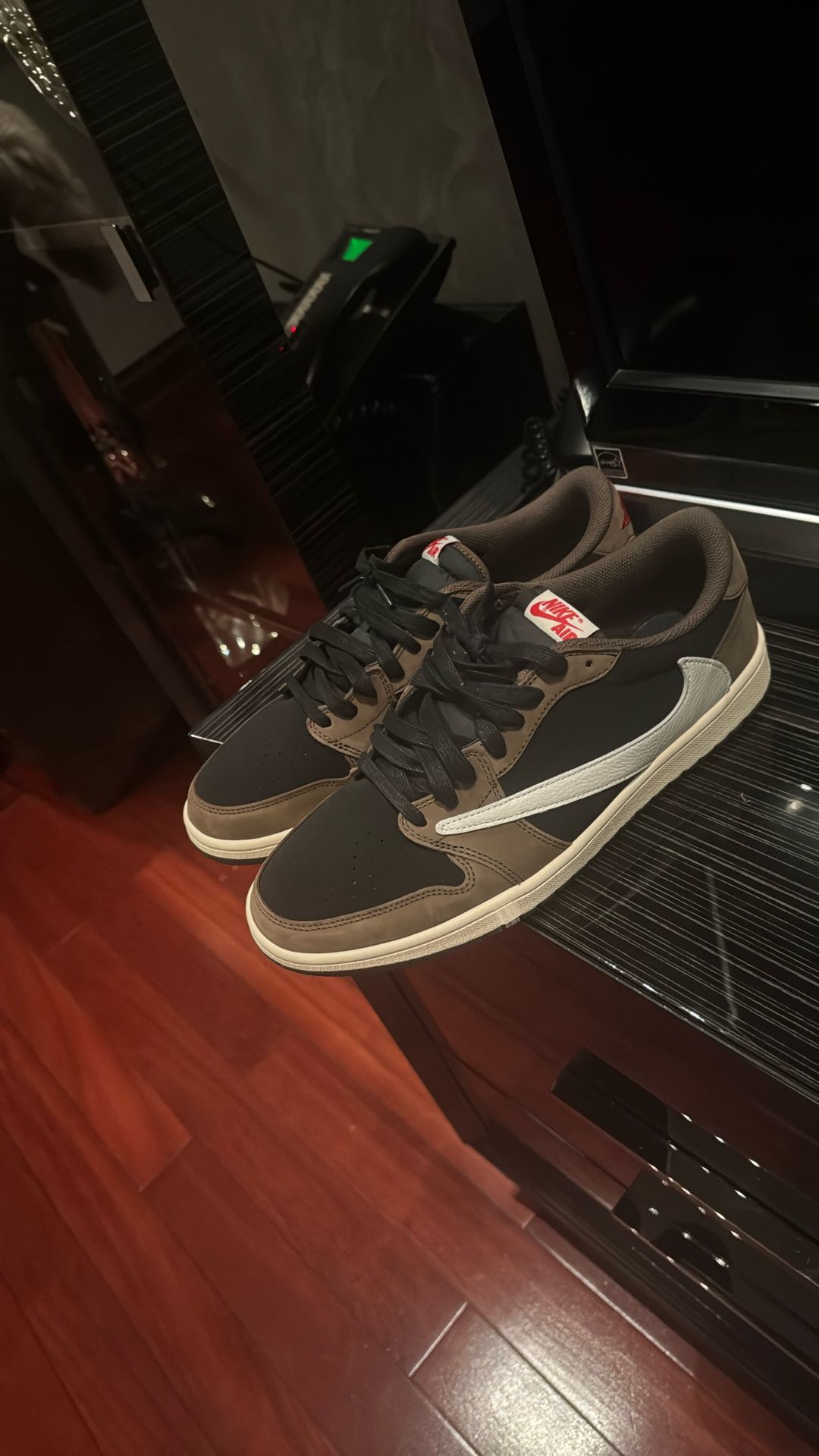 Nike Dunk 1 Low X Travis Scott Mocha