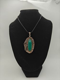 Handmade Green Aventurine Pendant Necklace
