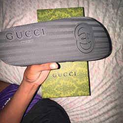 Gucci slides, Size 6.5, green, black, and red