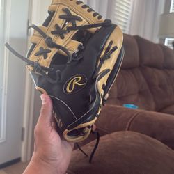 Rawlings Heart Of The Hide R2G Contour Fit Youth 