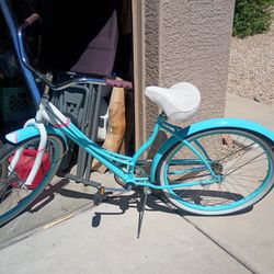 Schwinn Breach Cruiser Bike