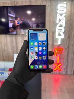 Apple iPhone XR 64 GB - White (Unlocked) + Warranty 