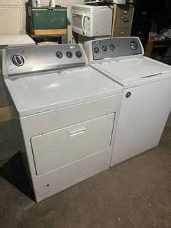 Whirlpool matching washer, gas dryer installed