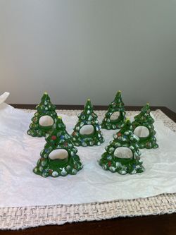 Vintage Ceramic Christmas Tree Napkin Holders With Colorful Spots Lot Of 6