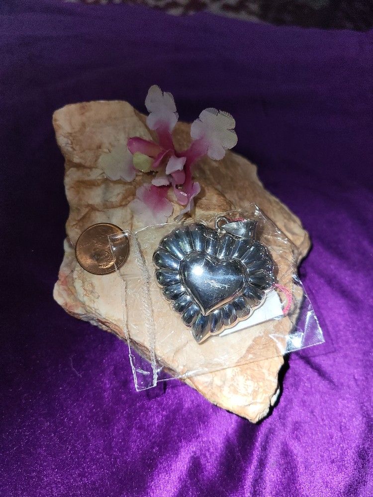 Sterling Heart Pendant ❤️