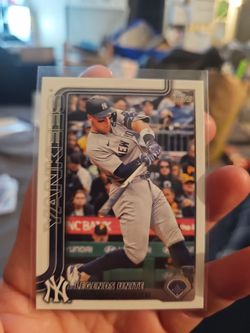 Topps 2025 Judge legends unite