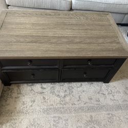 Coffee table & two end tables