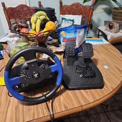 Thrustmaster 150 for ps4/ps5