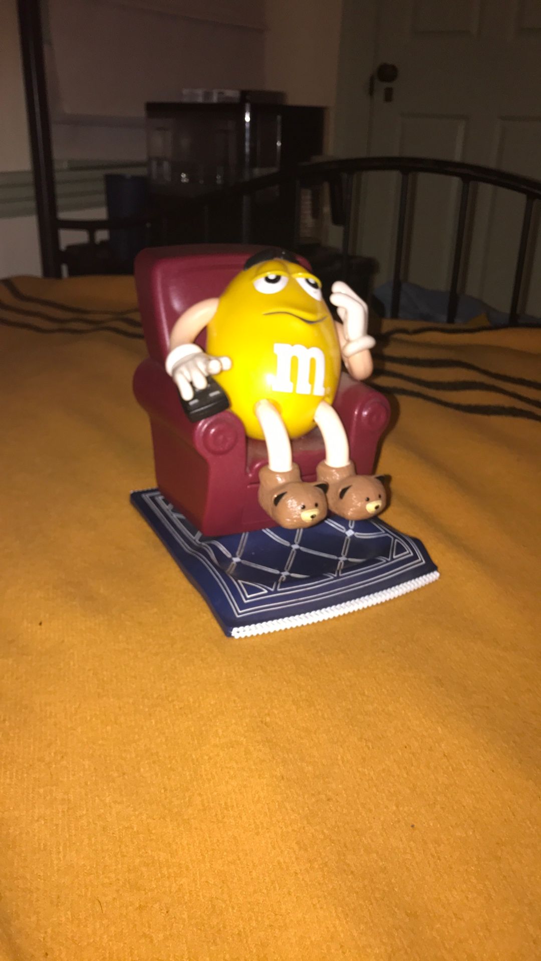 Vintage 1999 M&Ms Dispenser 