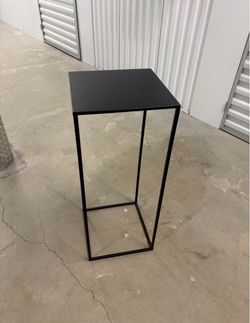 Accent Table