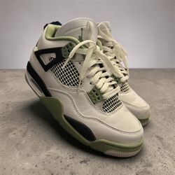 Air Jordan 4 White/Black/Green – Like New – Worn Only Twice