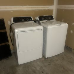GE Washer And Dryer Set