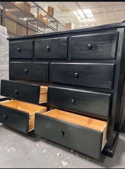 Dresser Nine Drawers Pinewood Rails/ Cajoneras Madera Sólida 100%