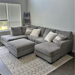 Creswell 2-Piece Sectional with Chaise and Ottoman
