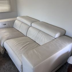 Couch (leather)