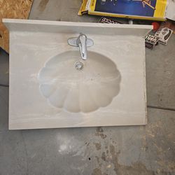 30" Vanity Top With Facuets