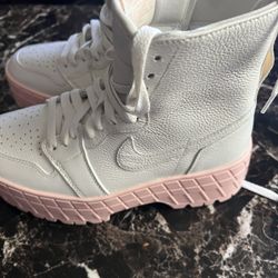 Size 8.5 $85