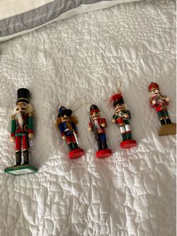 5 ASSORTED NUTCRACKER