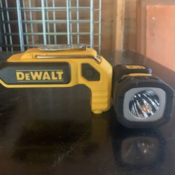 DeWALT Flashlight
