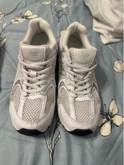 Youth New balance size 2