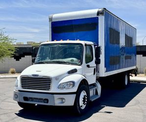 2015 Freightliner M2 106 Box Truck with Lift Gate