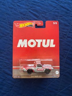 Hot Wheels Premium Datsun 620 Motul