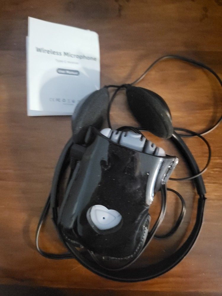 Wireless Microphone Headset