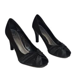 MOOTSIES TOOTSIES Peeptoe Black Heels Womens 6.5
