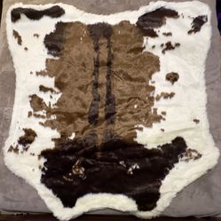 Paw.com Dog Rug, Memory Foam Dog Bed Cover, Faux Cowhide, Water Proof Liner, Odor Resistant,