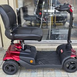 ez Wheels mobility scooter (immaculate condition!)