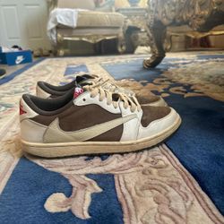 Travis Scott reverse Mocha Low