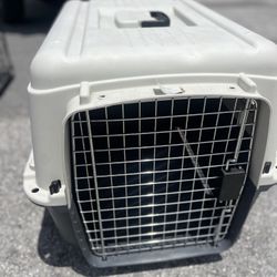 PLASTIC PET CAGE 20X28 19 HIGH///JAULA DE PLASTICO 20X28 19 ALTO 