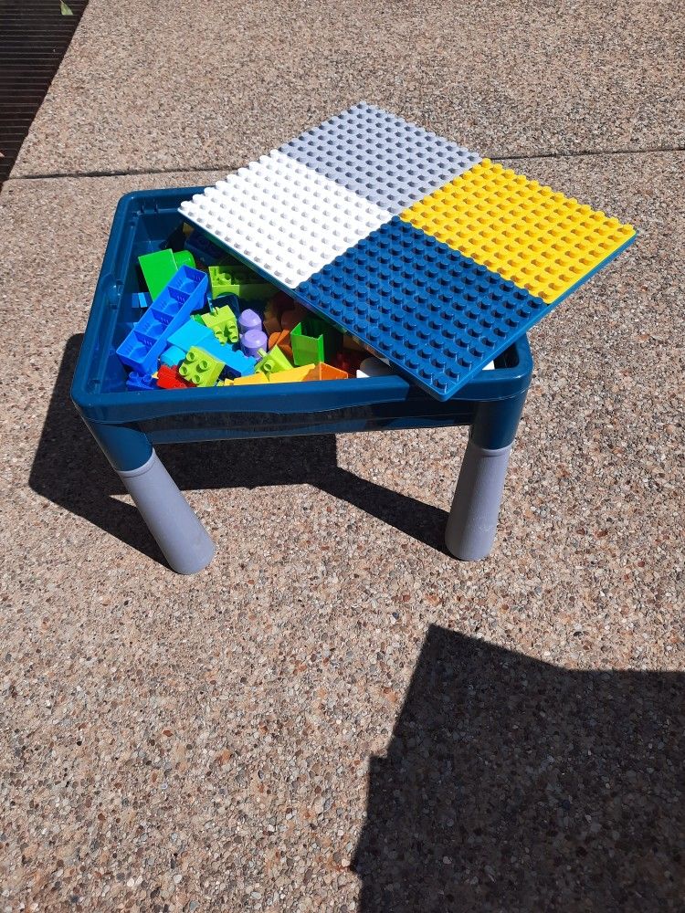 Small Lego Table With Big Blocks