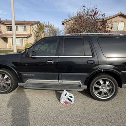 2003 Lincoln Navigator