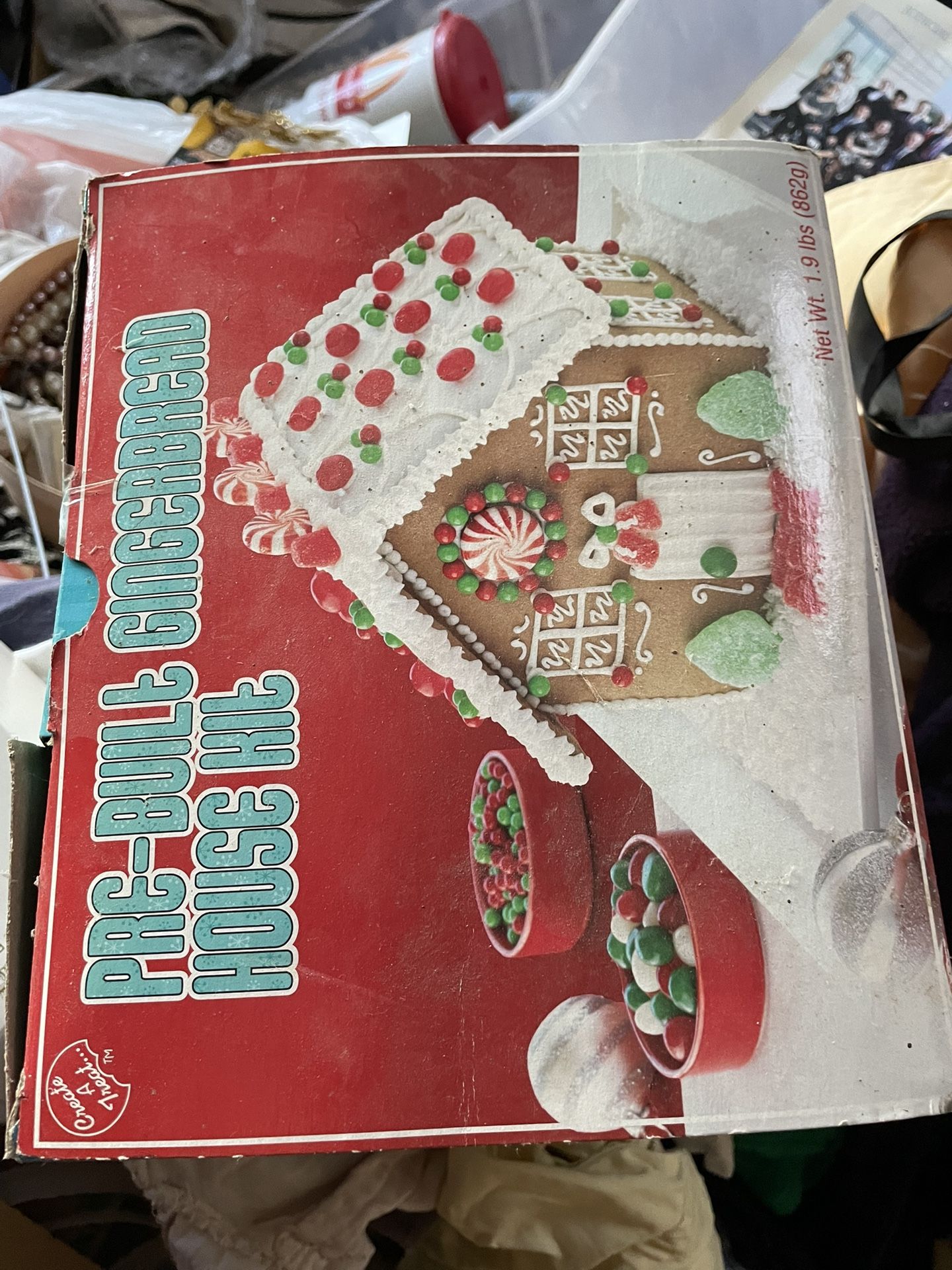 Gingerbread House Kit