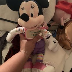 Minnie mouse, stuffed plush