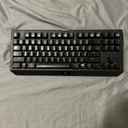 Razor Black Widow Tournament Edition