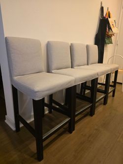 4 Ikea Bergmund Bar Stools (Gray)