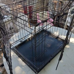 BOX For DOOG  VERY GOOD  LIKE NEW  TOOL 24  WEED  18  HI  21  2 Dore