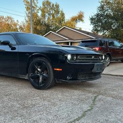 2017 Dodge Challenger